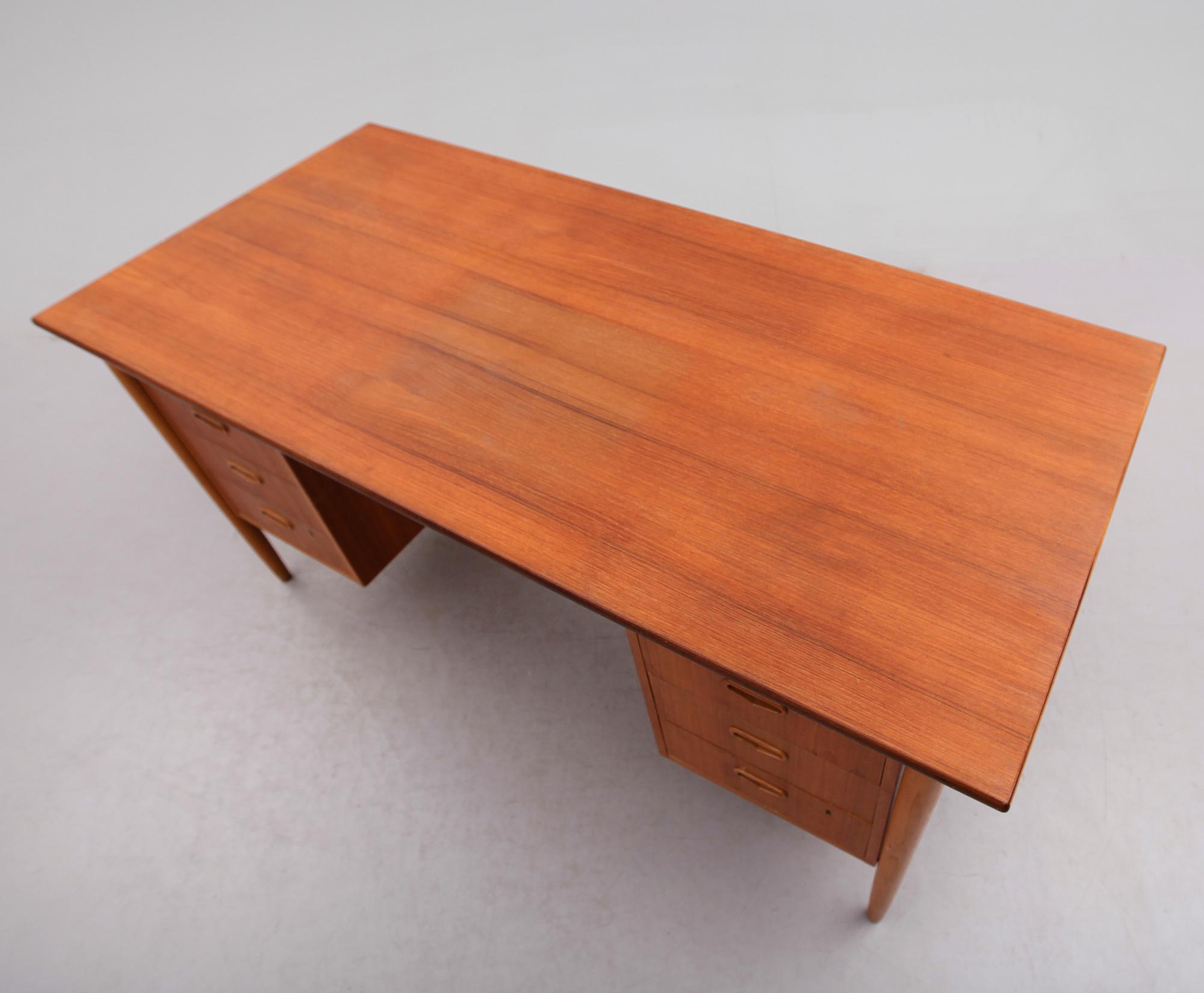 SKRIVBORD, 1900-talets andra hälft.