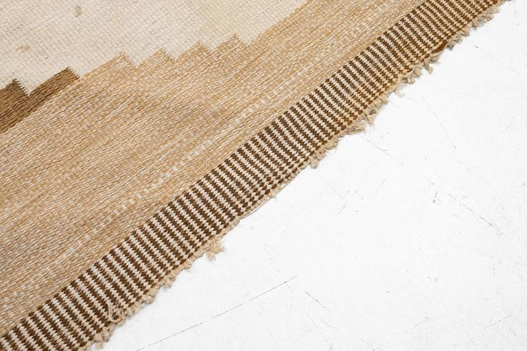 Ingegerd Silow, rölakan, signed IS, approx. 282 x 194 cm.