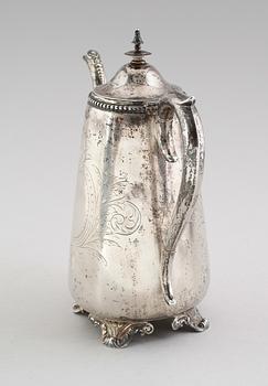 KAFFEKANNA, silver, svenska stämplar 1910. Vikt ca 677 gram.
