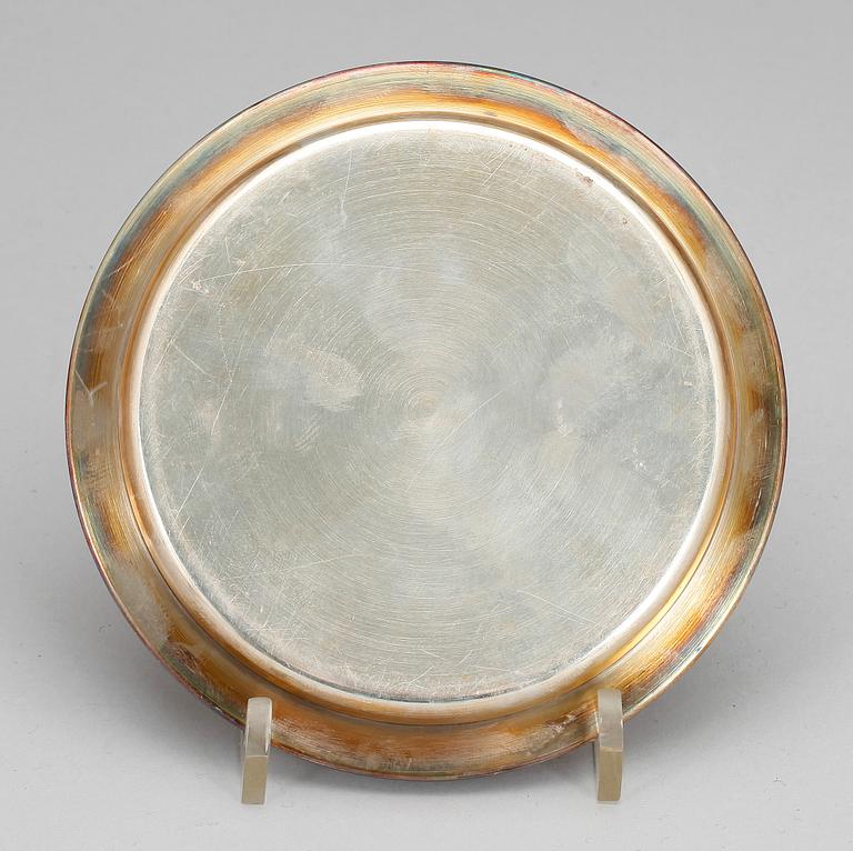 SKEDAR, 4 st, samt FAT, silver, bl.a. C G Hallberg, Stockholm, 1938. Vikt ca 274 gram.