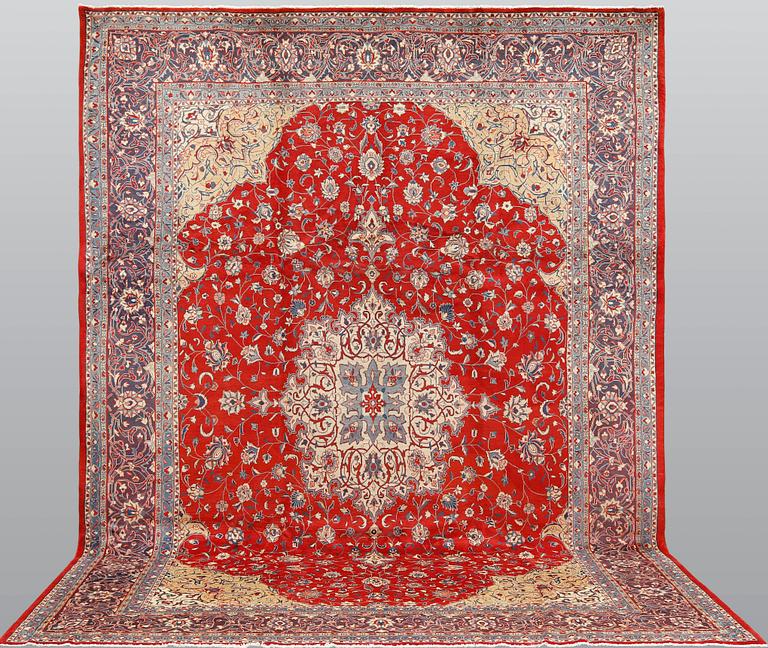 A Sarouk carpet, approximately 365 x 277 cm.