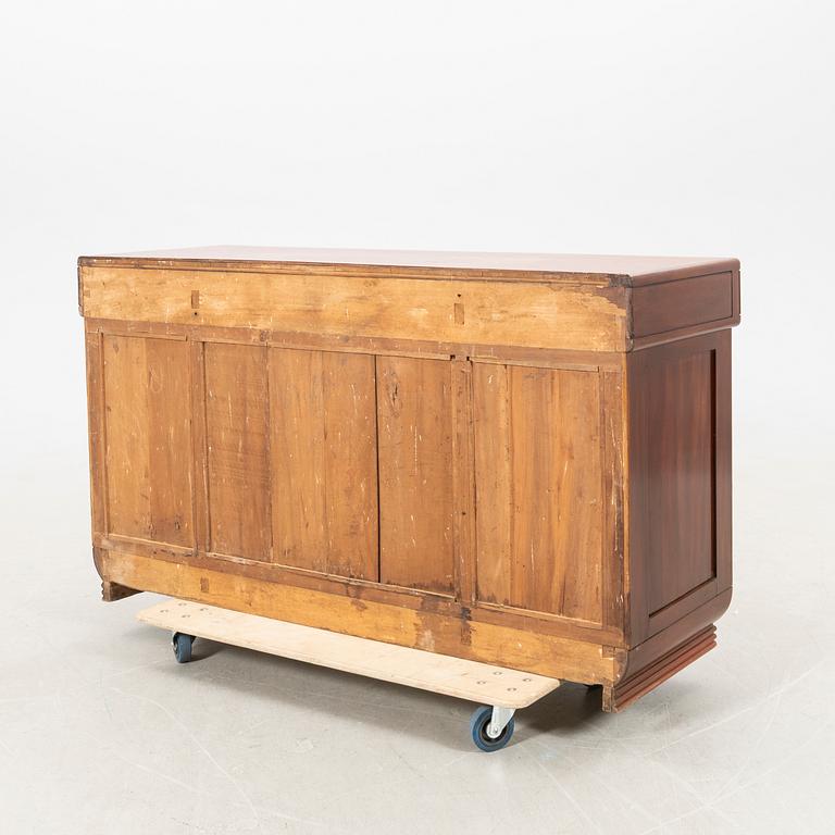 Sideboard/Skåp 1920/30-tal.