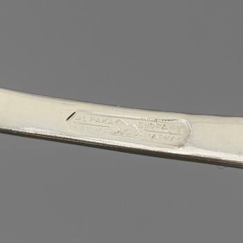 JÜLIIS BLÜM (1873-1932), Riga, bestickservis, silver, 100 delar, med monogram.
