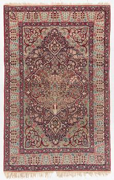 Matta, antik Kirman Laver, södra Persien, ca 221 x 141 cm.