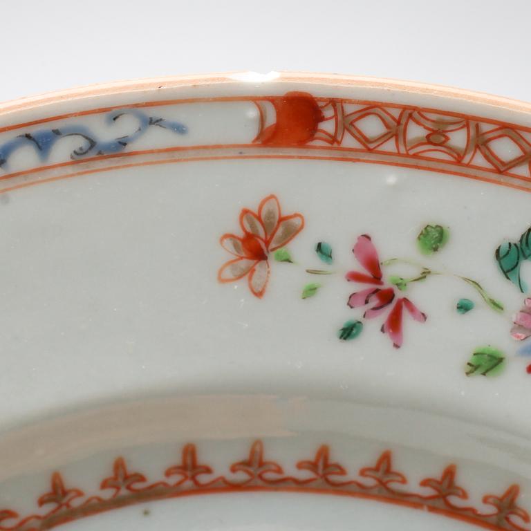 TALLRIKAR, 4 st, porslin, Kina, Qianlong 1736-1795.