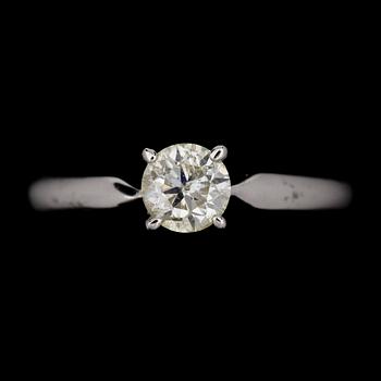 RING, 14k vitguld med briljantslipad diamant tot ca0,50ct. Vikt 1,9g.