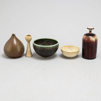 VASES AND BOWLS, ceramics, 1950s and later.