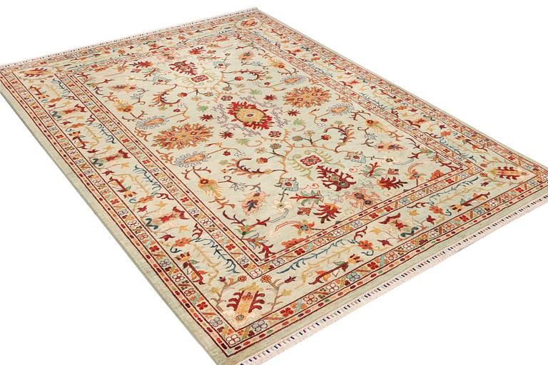 A Ziegler Ariana carpet, c. 290 x 291 cm.