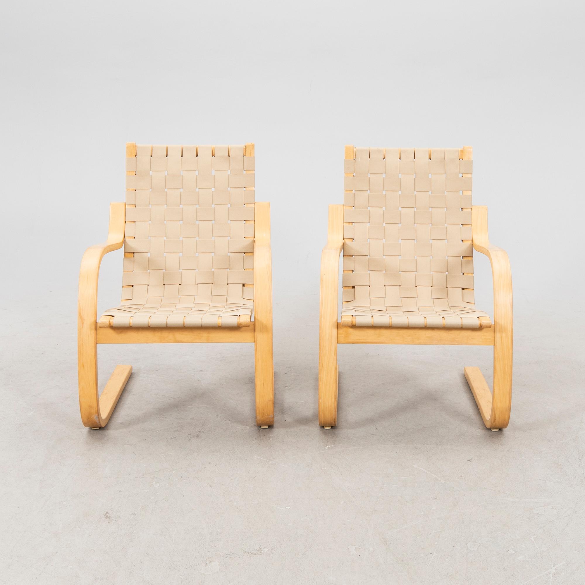 Alvar Aalto, armchairs, a pair, model 406 for Artek, 1980s.