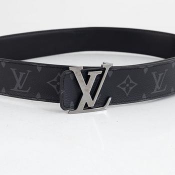 Louis Vuitton, a belt, size 85/34.