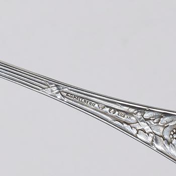 C.G. Hallberg, A Swedish silver cutlery set, model "Louis XVI", Stockholm 1911-1917 (178 pieces).