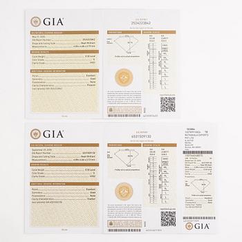 Örhängen, 18K vitguld med hjärtslipade diamanter totalt 0.60 ct. Medföljande GIA dossier.