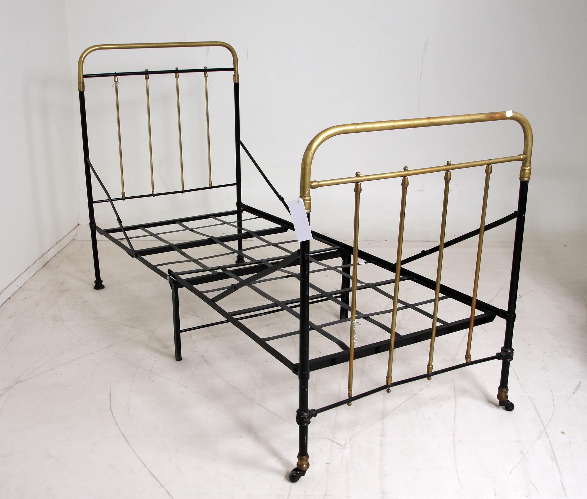 JÄRNSÄNG, 1800/1900-tal.