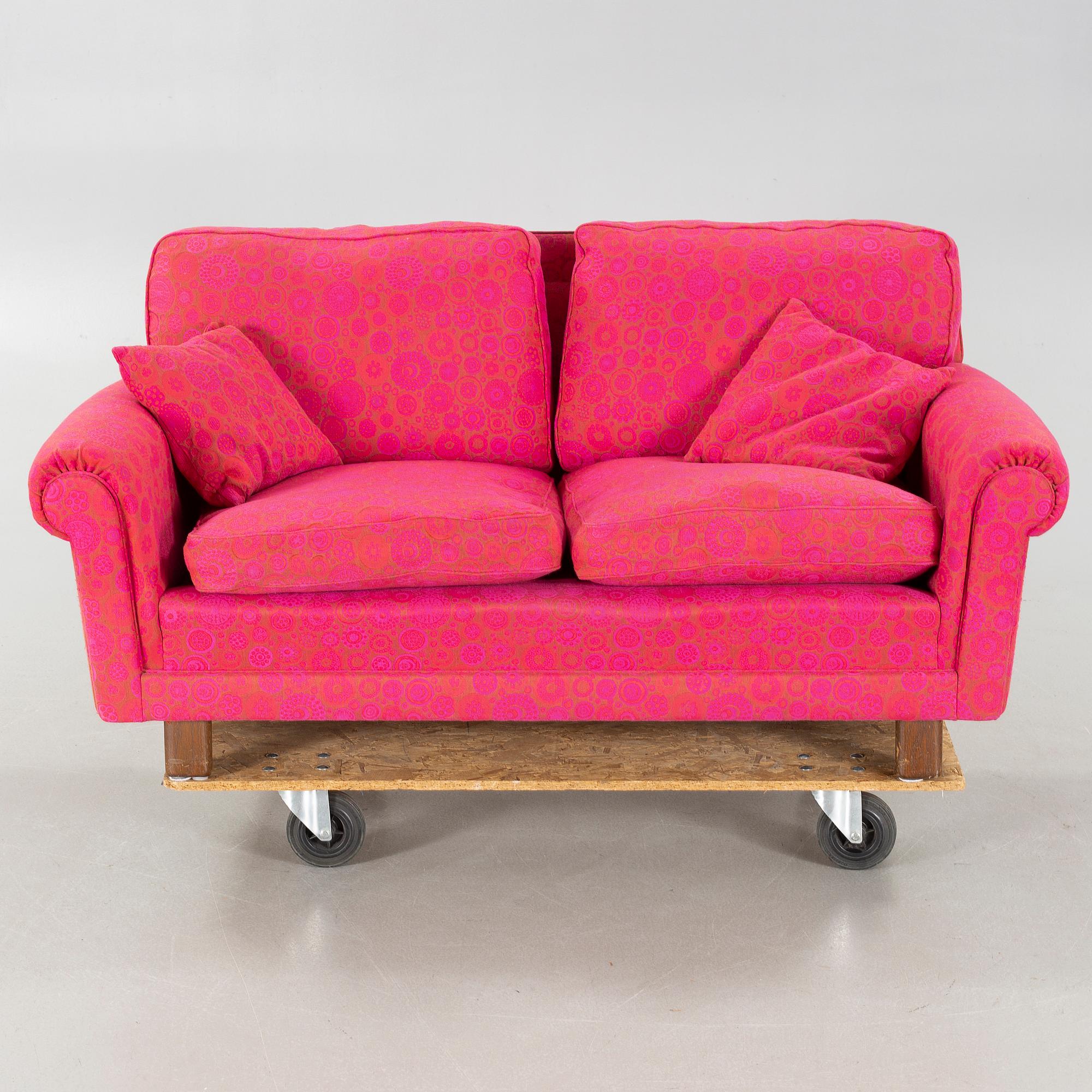 A sofa attributed to Inge Andersson for Bröderna Andersson from the second half of the 20th century.