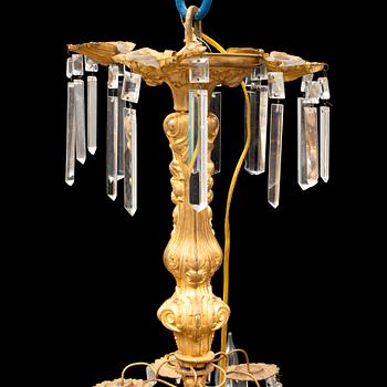 A late 19th century ceiling lamp.