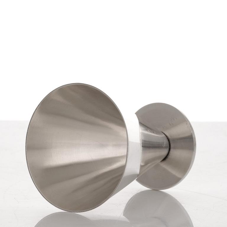 Wiwen Nilsson, a set of six sterling cocktail glasses, Lund 1933-50.