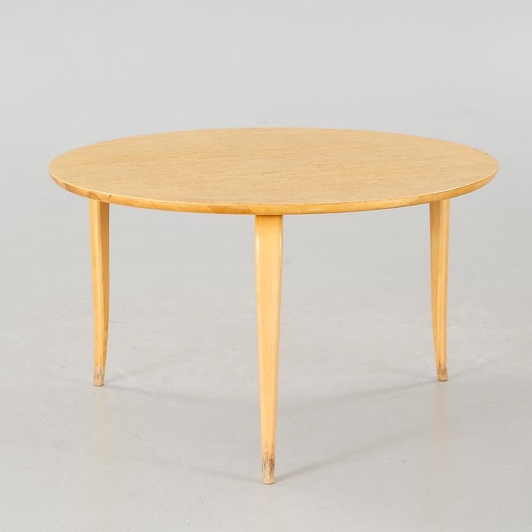 A coffee table named "Annika" for Dux.