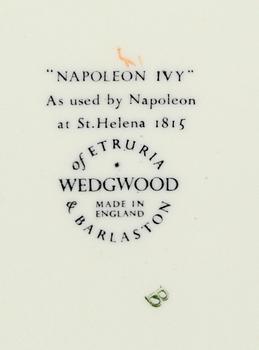 TESERVIS, 12 delar, keramik, "Napoleon Ivy" Wedgwood.