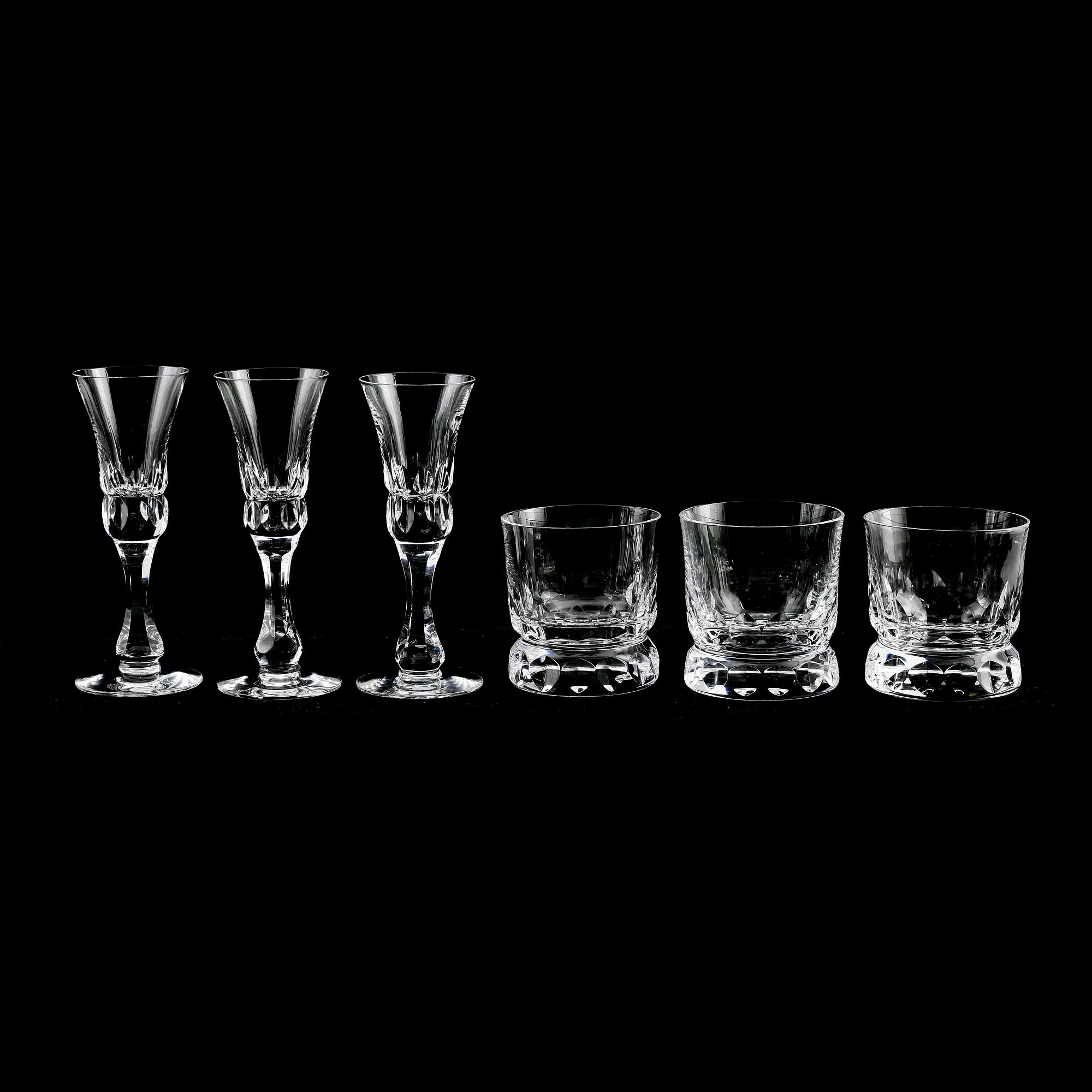 WHISKYGLAS 6 st och SNAPSGLAS 4 st, "Prince", Göran Wärff, Kosta.