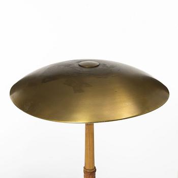 Harald Notini, a table lamp model "15525", Arvid Böhlmarks Lampfabrik, Stockholm, 1950s.