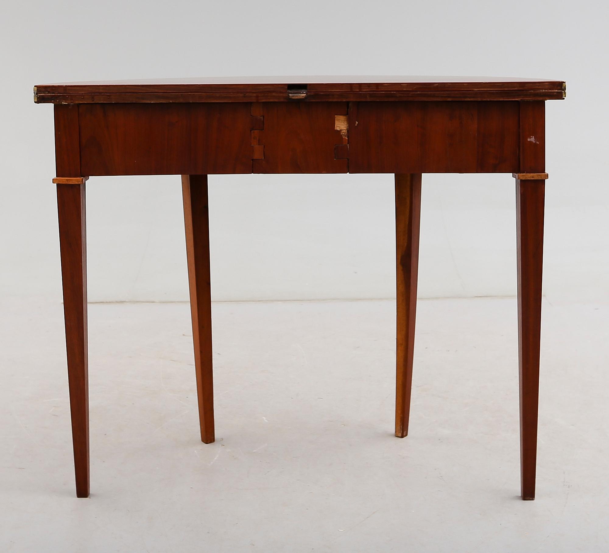 SPELBORD, 1800-talets mitt.