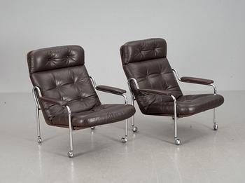 FÅTÖLJER, ett par, 1970-tal.
