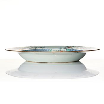 A large doucai dish, Qing dynasty, early 18th century.