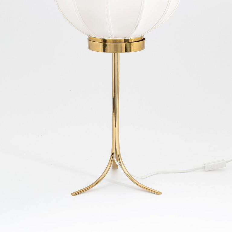 Josef Frank, bordslampa, mässing, modell 2349, "Kinabollen", Firma Svenskt Tenn.