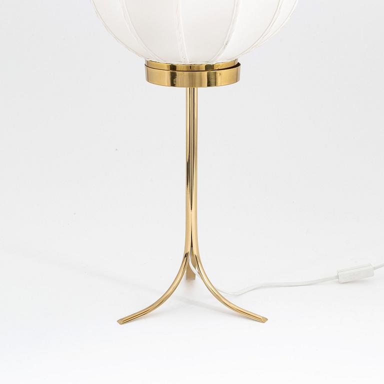 Josef Frank, a model '2439' table lamp from Firma Svenskt Tenn.