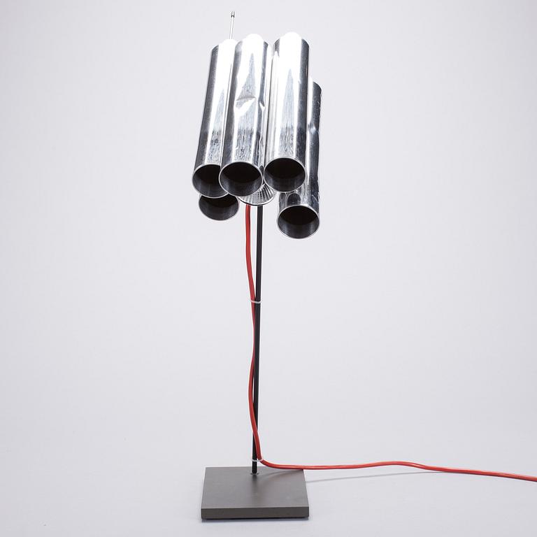 BORDSLAMPA, "Tu-be two" Ingo Maurer.
