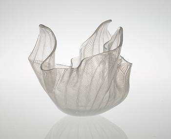 A Fulvio Bianconi & Paolo Venini 'Fazzoetto' glass bowl, Venini, Murano, 1950's.
