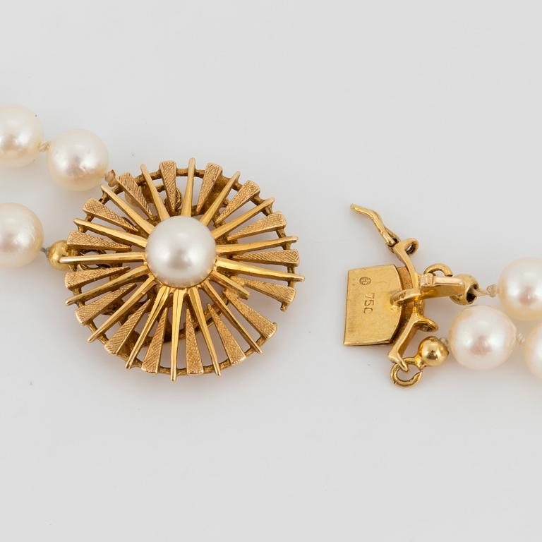 A PEARL NECKLACE, two strands, with cultured pearls.