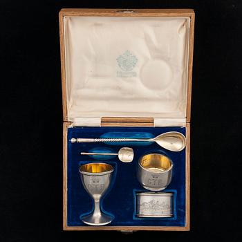 FRUKOSTSET, 4+1 delar, silver, Vladimirov, Ryssland 1893-1894. Tot. vikt ca 122,9 g.