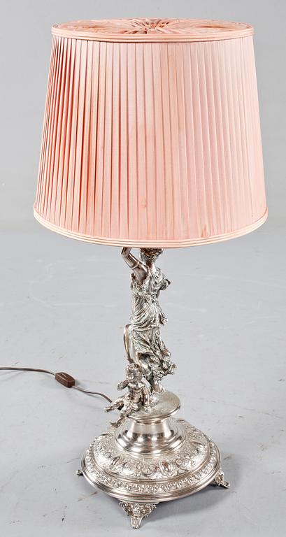 BORDSLAMPA, nysilver, omkring år 1900.