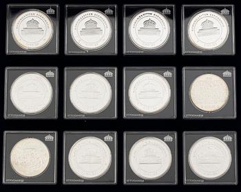 Medals, 24, silver .925, “The Bernadotte Dynasty”, Mynthuset Sverige.