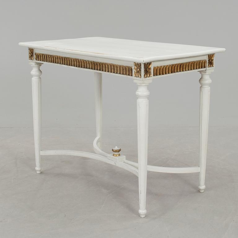 BORD, sengustaviansk stil, 1900-talets första hälft.