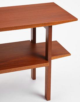 Josef Frank, a library table model 648, Firma Svenskt Tenn, post 1985.