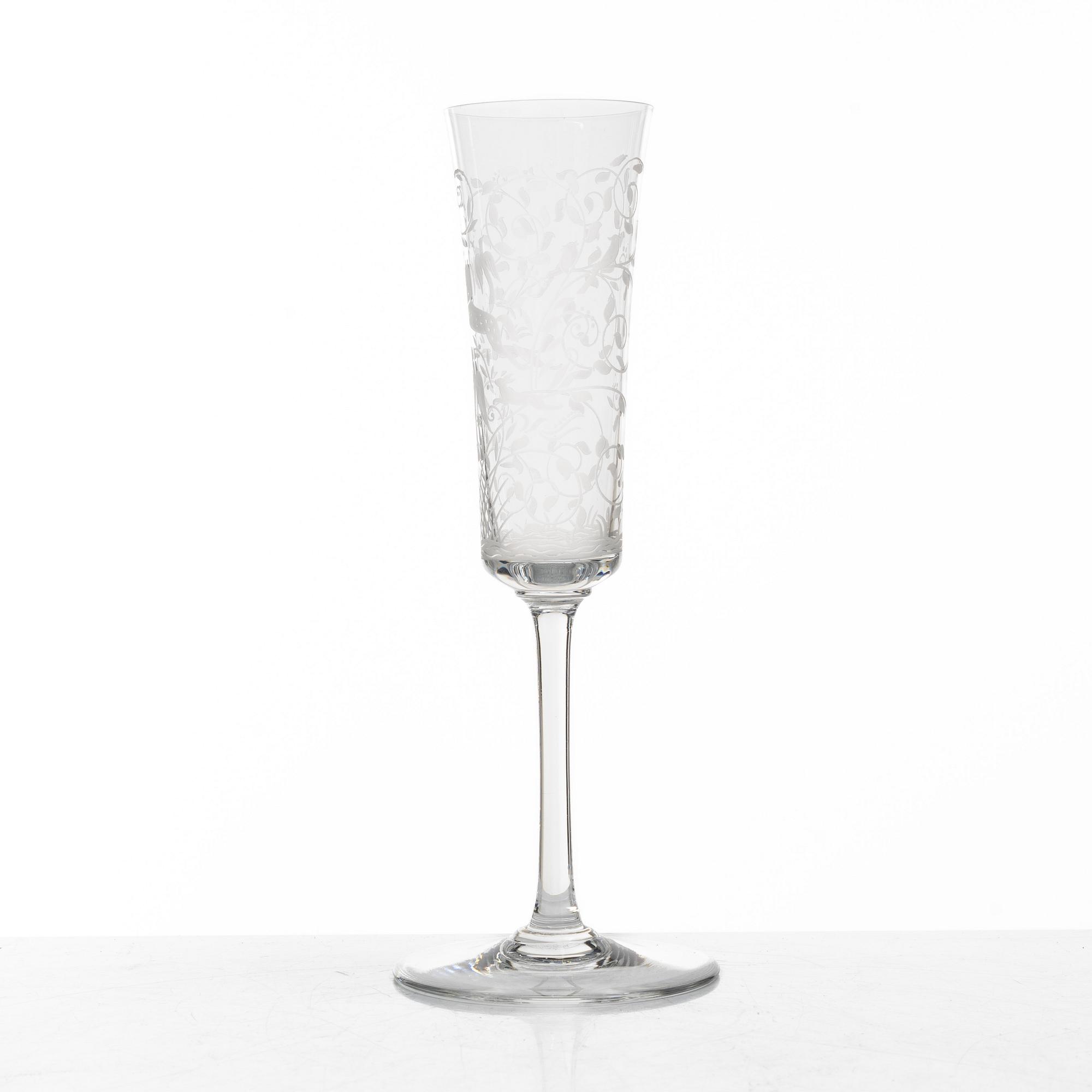 Baccarat, 13 'Leila' champagne glasses, France.