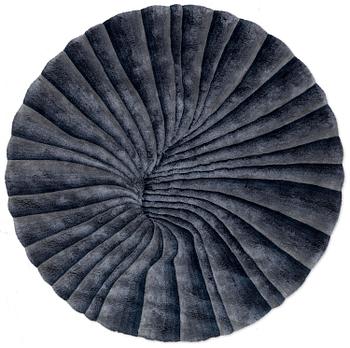 116. Diana Orving, a carpet 'Disappearance II', round diameter 300 cm, Ferreira de Sá, Portugal.