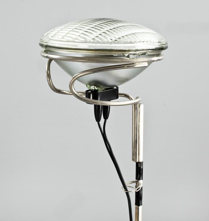 GOLVLAMPA, "Toio" P.G. Castiglioni, Flos, Italien.