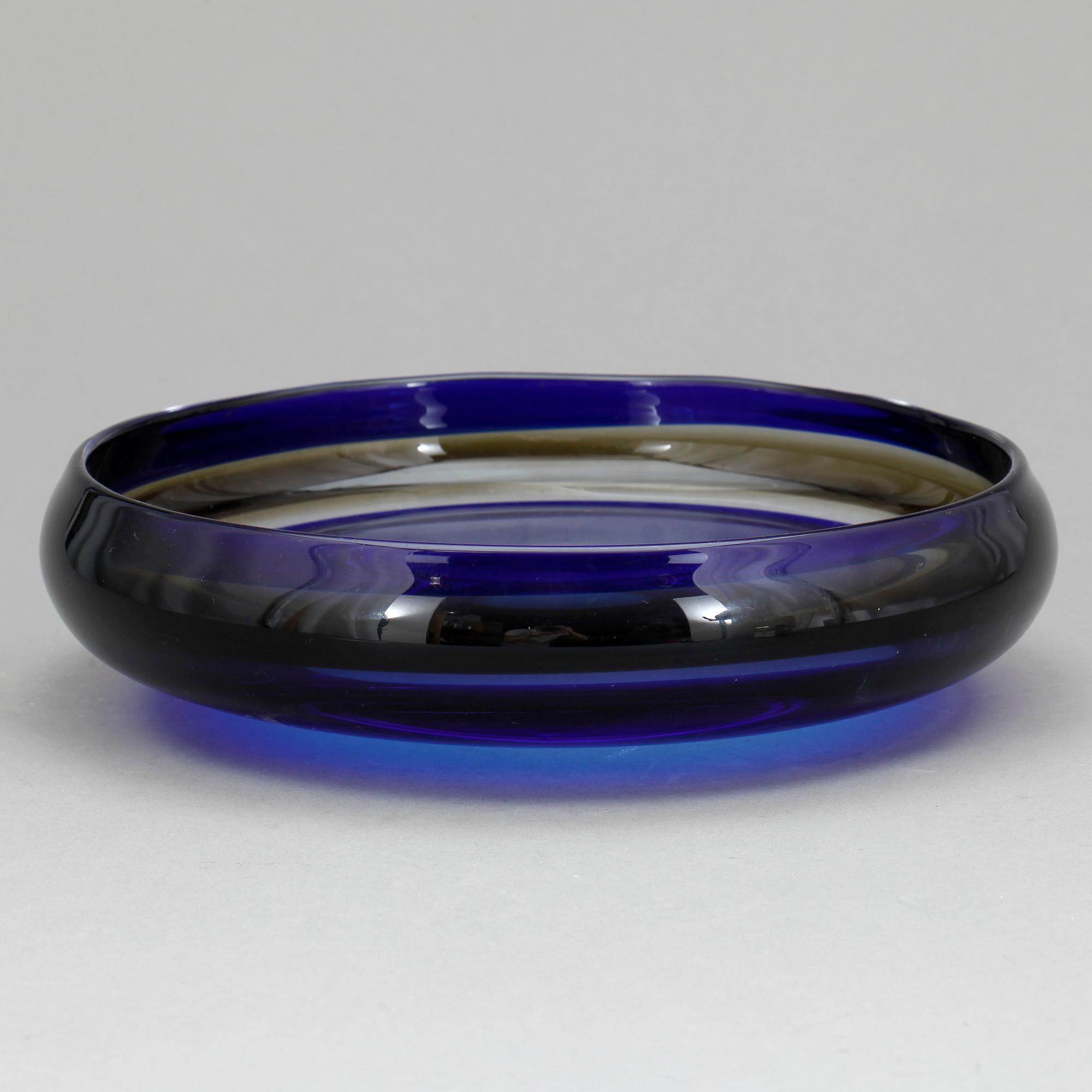 FAT, glas, Nils Landberg, Orrefors, 1900-talets andra hälft.