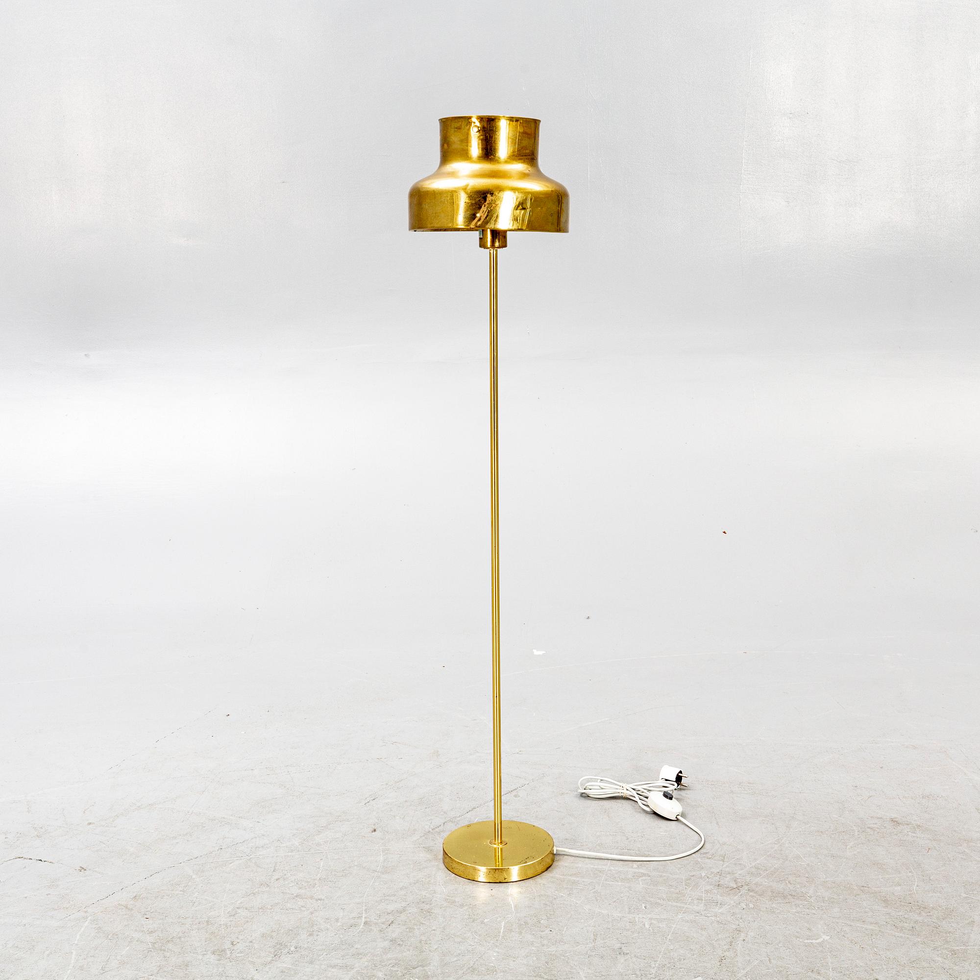 Anders Pehrson, golvlampa, "Bumlingen", Ateljé Lyktan, Åhus, 1900-talets andra hälft.