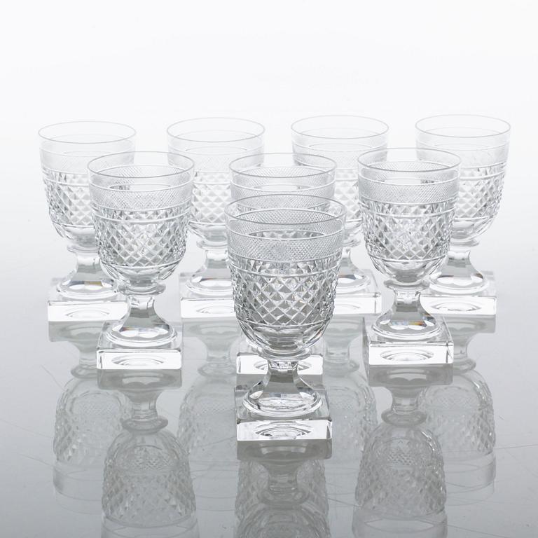 Eight mid 20th century wine glass by Elis Bergh, model "Kent", Kosta Boda.