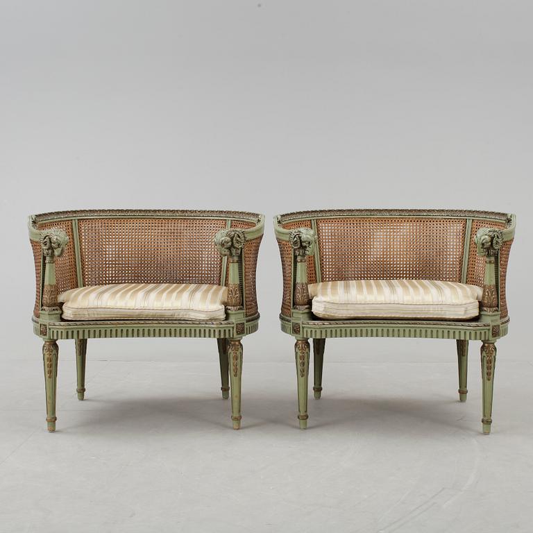 FÅTÖLJER, Louis XVI-stil, 1900-tal.