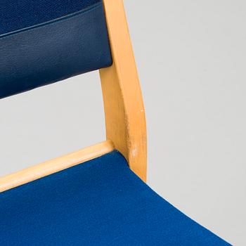 Alvar Aalto,  tuoleja 4, kpl malli 611, Artek, 1900-luvun loppu.