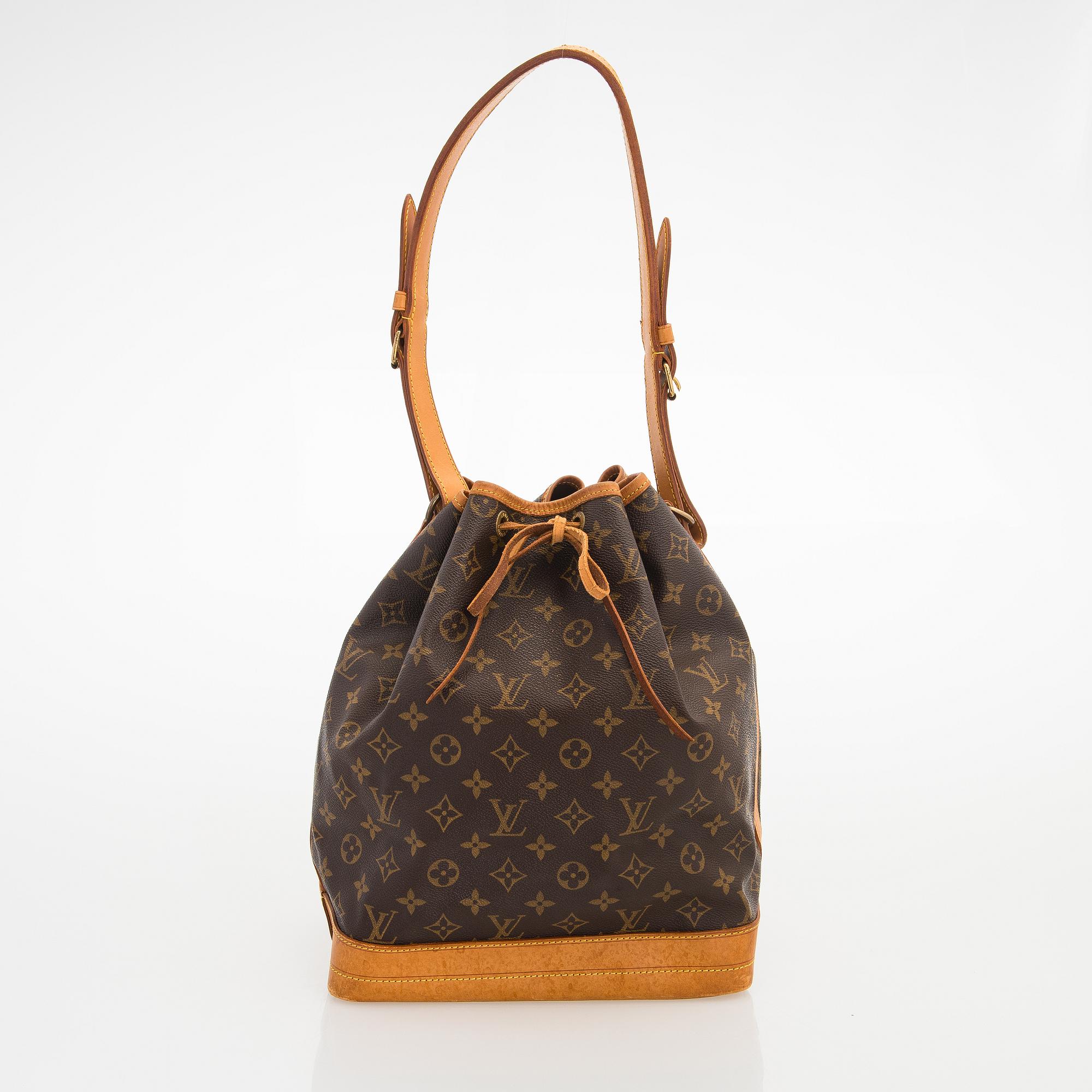 Louis Vuitton, A Monogram 'Noé' Bag.