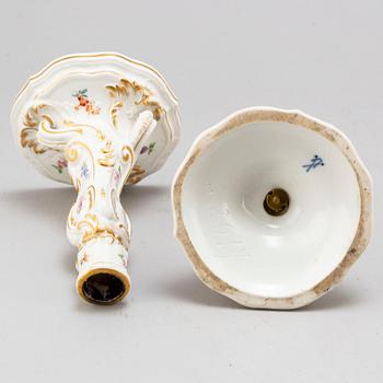 A pair of porcelain handle holders, Meissen, 19th century.