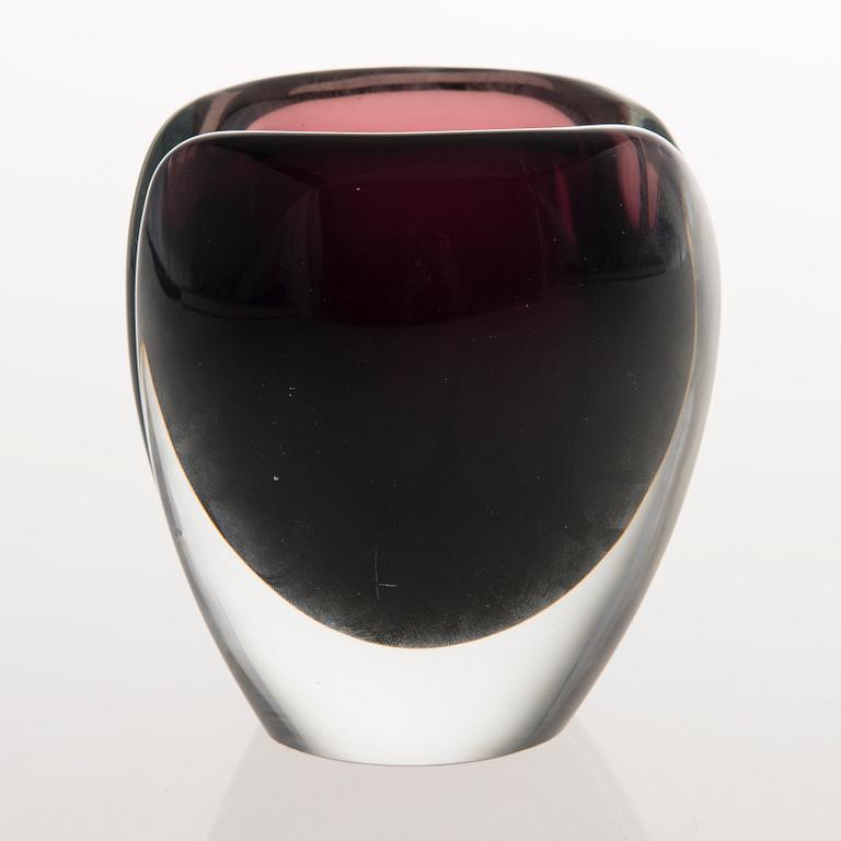 KAJ FRANCK, A KF106 glass vase signed K. Franck Nuutajärvi Notsjö, -58.
