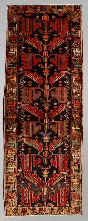 MATTA, Malayer, ca 305 x 108 cm.