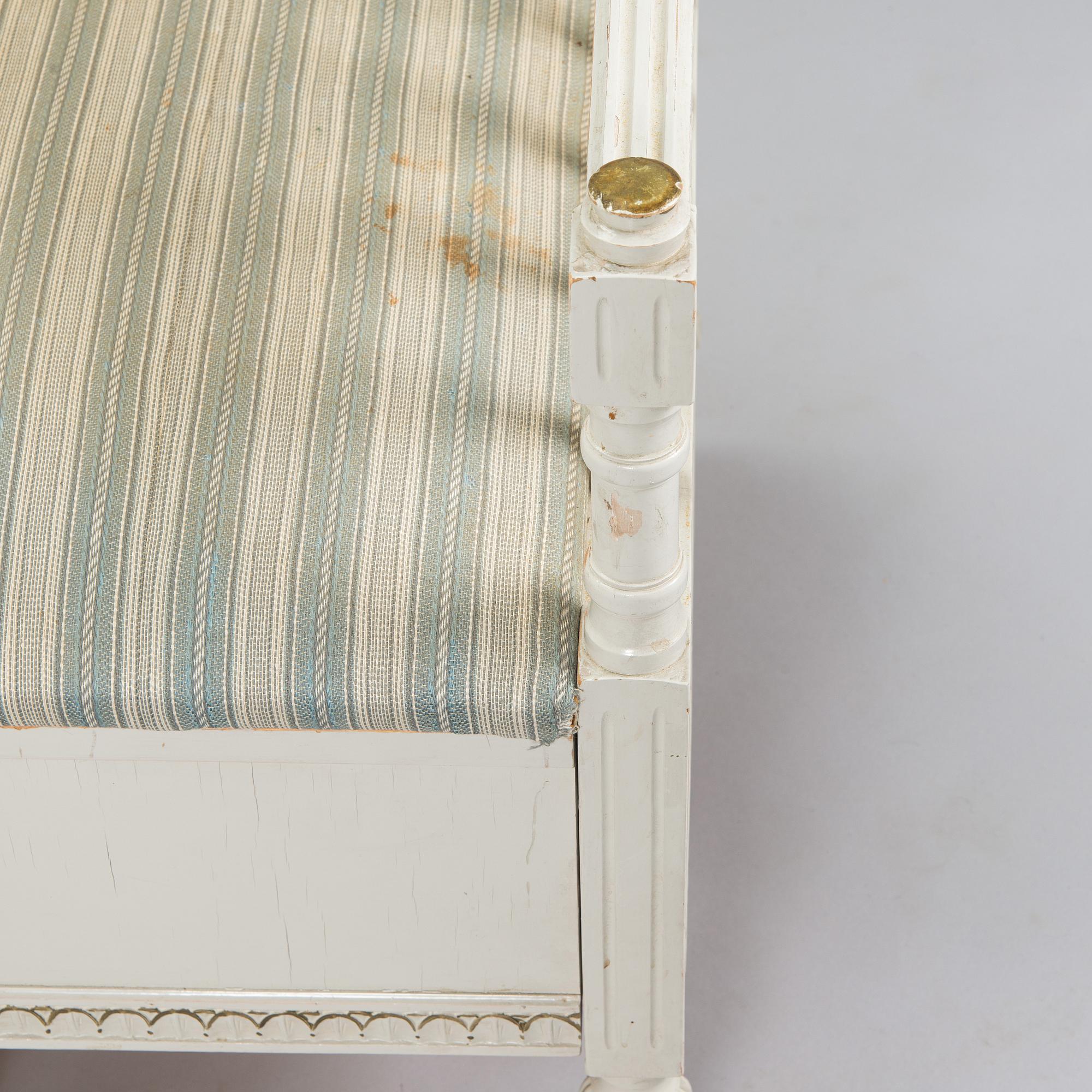 Sohva, kustavilaistyylinen, 1900-luvun alku.